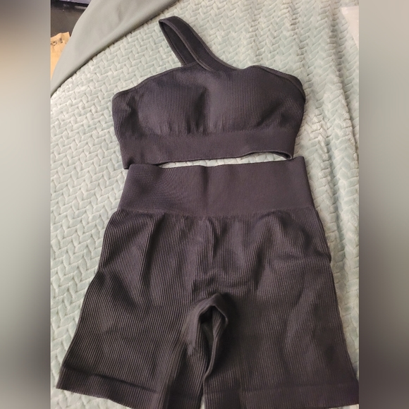 Womens One Shoulder Workout Set Size Small - Picture 2 of 4
